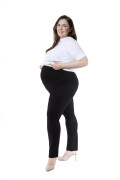 Leggings Sedna Mom schwarz, Model Jasmin (1,75 m, Gr.48 long im 7. Monat schwanger)